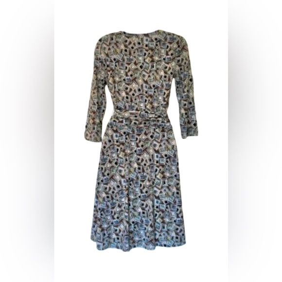 BCBGMAXAZRIA V-Neck Ling Sleeve Geometric Print Wrap Dress - Picture 2 of 6